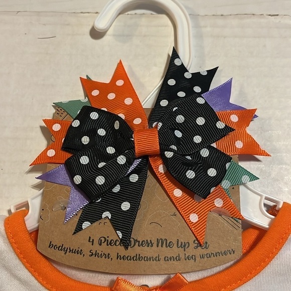 NWT-baby essentials-6M-Halloween 4 piece set.Bodysuit,skirt,headband,leg warmers - Picture 3 of 8